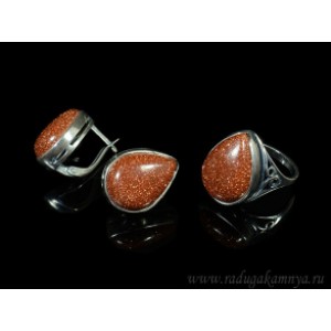 Кольцо и серьги с авантюрином (имитация) . Кольцо и серьги с авантюрином (имитация) .