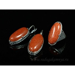 Кольцо и серьги с авантюрином (имитация) Кольцо и серьги с авантюрином (имитация)