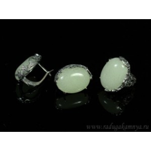 Кольцо и серьги кварц светящийся цвет зеленый