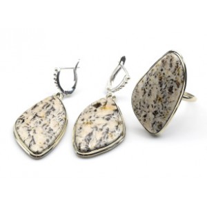 Кольцо и серьги с пегматитом " Грация "