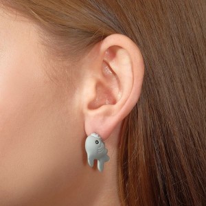 Серьги из полимерной глины "Акула", цвет серый Серьги из полимерной глины "Акула", цвет серый