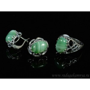 Кольцо и серьги с агатом тонированным, цвет зеленый