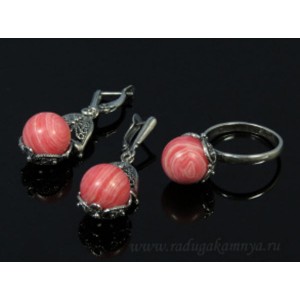 Кольцо и серьги с агатом тонированным, цвет красный .