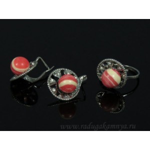 Кольцо и серьги с агатом тонированным, цвет красный Кольцо и серьги с агатом тонированным, цвет красный