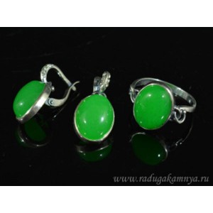 Кольцо и серьги с кварцем (имитация хризопраза)