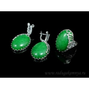 Кольцо и серьги с кварцем (имитация хризопраза) . Кольцо и серьги с кварцем (имитация хризопраза) .