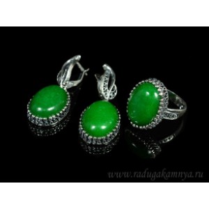 Кольцо и серьги с кварцем (имитация хризопраза)
