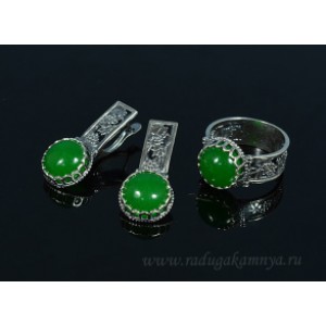 Кольцо и серьги с кварцем (имитация хризопраза)