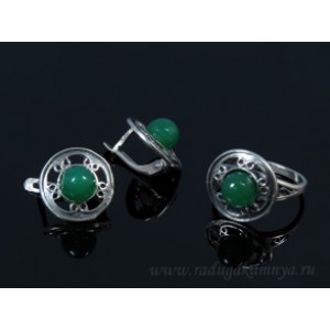 Кольцо и серьги с кварцем (имитация хризопраза) Кольцо и серьги с кварцем (имитация хризопраза)