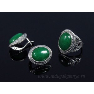 Кольцо и серьги с кварцем (имитация хризопраза) .