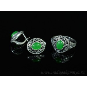 Кольцо и серьги с кварцем (имитация хризопраза) Кольцо и серьги с кварцем (имитация хризопраза)