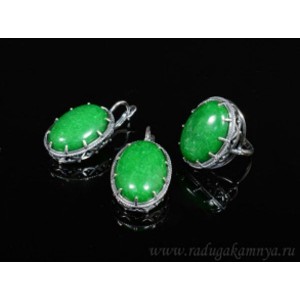 Кольцо и серьги с кварцем (имитация хризопраза) .