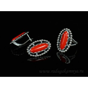 Кольцо и серьги с кораллом ( (имитация) )