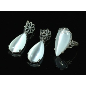 Кольцо и серьги с кошачьим глазом, цвет белый