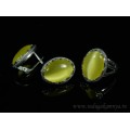 Кольцо и серьги с кошачьим глазом, цвет олива Кольцо и серьги с кошачьим глазом, цвет олива