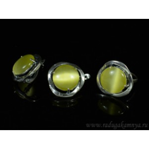 Кольцо и серьги с кошачьим глазом, цвет олива