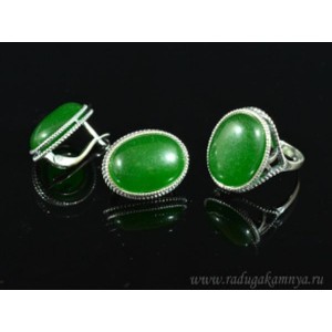 Кольцо и серьги с кварцем (имитация хризопраза)
