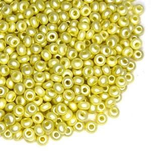 Бисер Чехия глазурованный, размер 10, арт. 23191, жемчужные желтые тона, 10 грамм