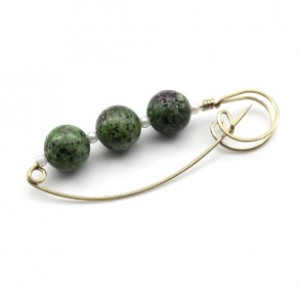 Брошь-булавка цоизит 60*20мм