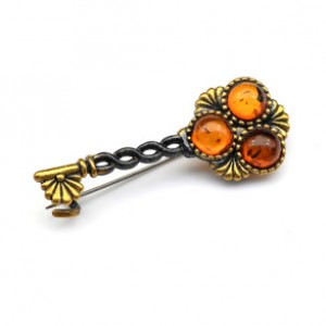 Брошь Ключ винтажный 20*50мм с янтарем в бронзе цвет коньячный (иск.) Брошь Ключ винтажный 20*50мм с янтарем в бронзе цвет коньячный (иск.)