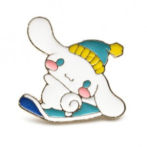Брошь значок "Зайка" с эмалью 30*26мм (иск.)