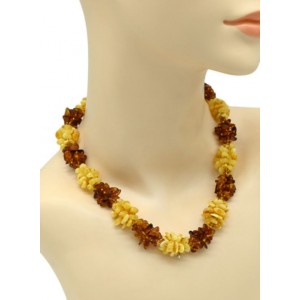 Бусы из янтаря крошка тройная цвет молочный, коньячный, 46см Бусы из янтаря крошка тройная цвет молочный, коньячный, 46см