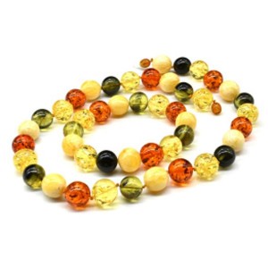 Бусы и браслет из янтаря мятый шарик 14-15мм лимонный, молочный, зеленый, коньячный, 50см (иск.)