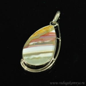 Кулон с агатом 27*51мм.