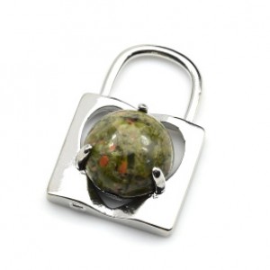 Кулон Замок 15*23мм в металле унакит Кулон Замок 15*23мм в металле унакит