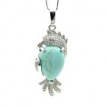 Кулон в металле "Попугай" 15*35мм с бирюзой иранской искусственной (иск.)