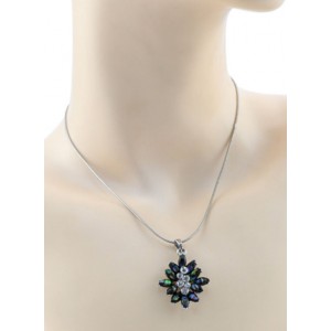 Кулон на цепочке с перламутром гелиотис 27*30мм, 41см Кулон на цепочке с перламутром гелиотис 27*30мм, 41см