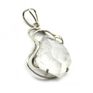 Кулон с горным хрусталем 27*43мм.