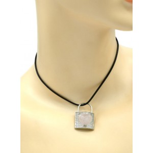 Кулон в виде Замка с сердцем 22*31мм с розовым кварцем в металле