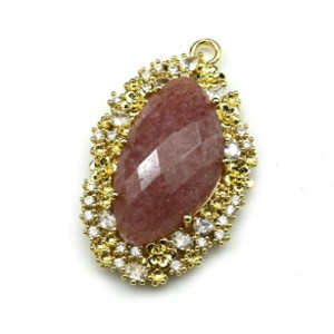 Кулон "Грация" с кварцем клубничным 30*45мм, золотистый