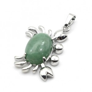 Кулон с нефритом прессованным "Краб" 22*34мм в металле Кулон с нефритом прессованным "Краб" 22*34мм в металле