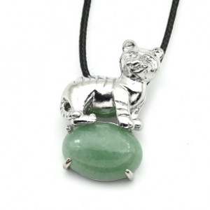 Кулон с нефритом прессованным Тигр 23*32мм