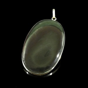 Кулон из обсидиана радужного " Овал " 35*53мм.