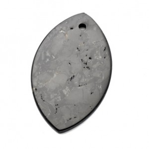 Кулон из шунгита "Лепесток" 30*50мм