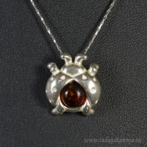 Кулон с янтарём в посеребрении божья коровка 15*18мм коньячный (иск.)