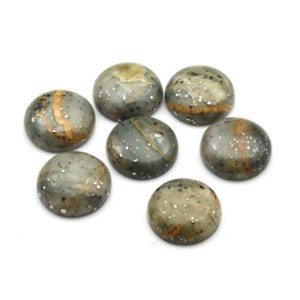 Кабошон из офикальцита с пиритом круг 16*16*5мм