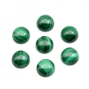 Кабошон из малахита круг, 10*10*5мм Кабошон из малахита круг, 10*10*5мм