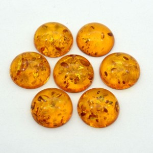 Кабошон из янтаря искусственного 20*20*8мм, коньячный (иск.)