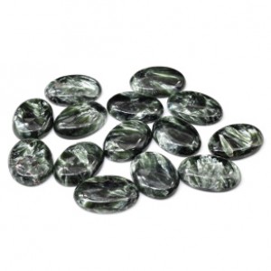 Кабошон из серафинита овал, 18*25*6мм.