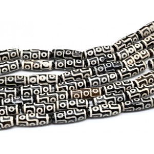 Бусины Дзи "Девять глаз" из агата бочонок 10*30мм, цвет черно-белый, 30см, 10 бусин