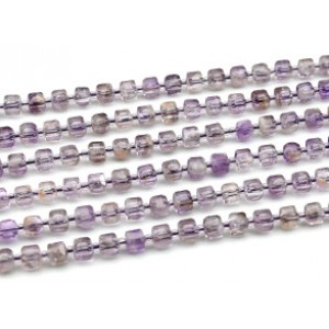Бусины из аметиста кубик 6-6,5мм, 39,5см, 47 бусин Бусины из аметиста кубик 6-6,5мм, 39,5см, 47 бусин