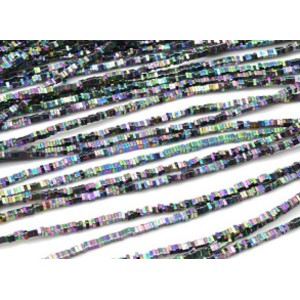 Бусины из гематита квадратик 2*1мм цвет хамелеон, 37см, 365 бусины Бусины из гематита квадратик 2*1мм цвет хамелеон, 37см, 365 бусины