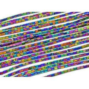 Бусины из гематита треугольные 2,5*3мм цвет хамелеон, 39см, 122 бусины Бусины из гематита треугольные 2,5*3мм цвет хамелеон, 39см, 122 бусины