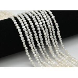 Бусины из жемчуга барокко 5*4мм белый, 37,5см, 95 бусин