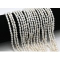Бусины из жемчуга овал 3,5*4,5мм цв. белый, 35,5см, 74 бусины