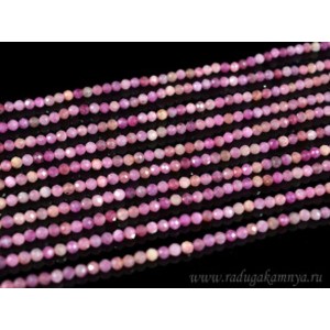 Бусины из рубина шарик гр.3мм, 37,5 см, 128 бусин Бусины из рубина шарик гр.3мм, 37,5 см, 128 бусин